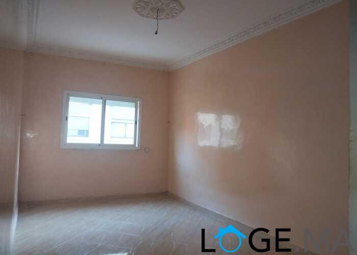 Appartement a louer R+3, 1èr étage à la route de Sidi bouzid el jadida.
