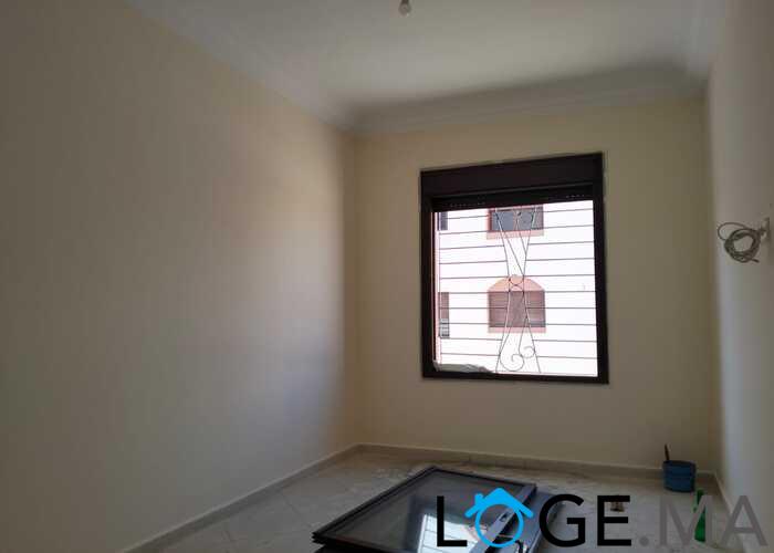 Appartement a louer R+3, 1èr étage à la route de Sidi bouzid el jadida.