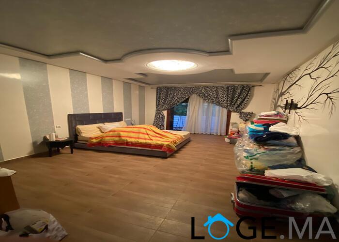 RDC de villa à louer vide pour longue durée à el jadida. 