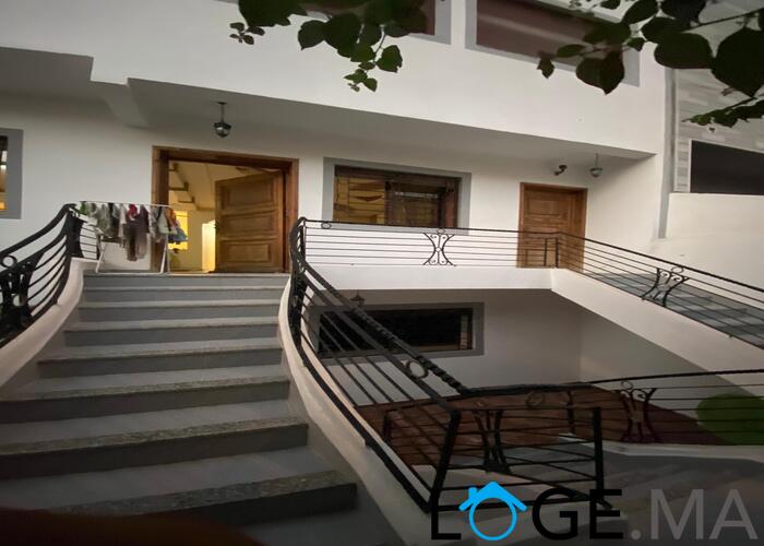 RDC de villa à louer vide pour longue durée à el jadida. 