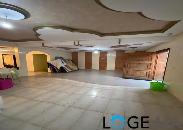 RDC de villa à louer vide pour longue durée à el jadida. 