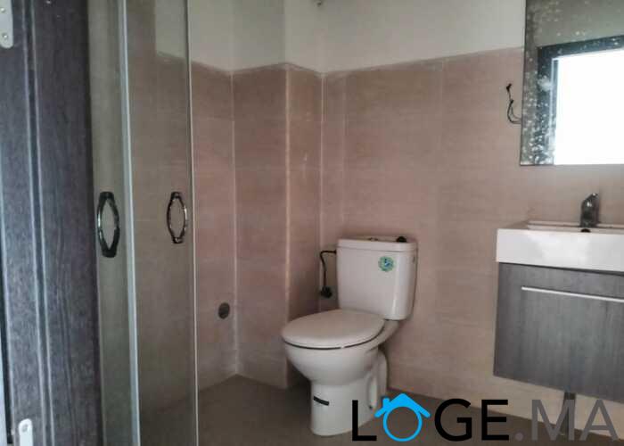 Appartement de 83 m2 dans un immeuble au 3ème étage, R+3 avec ascenseur prés marjan el jadida.