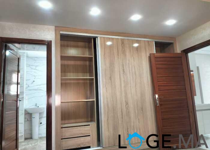 Appartement de 138 m2 escalier privative a hay essalm el jadida 