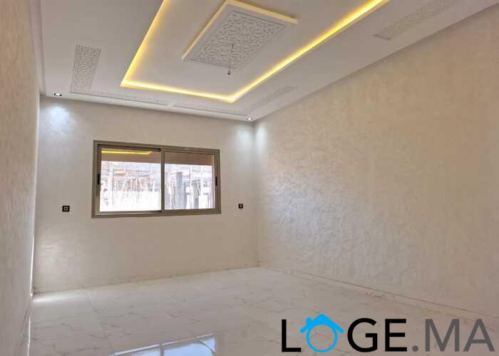 appartement de 103 m2 habitable avec escalier privative 2 façades dans R+2 a al bousstan el jadida.