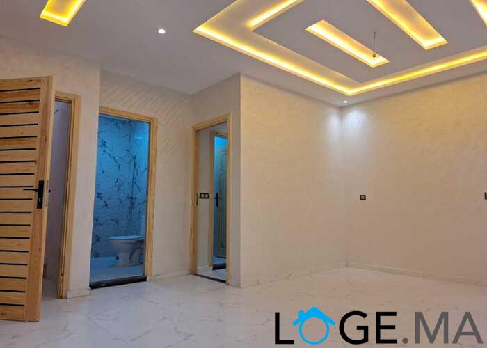 appartement de 103 m2 habitable avec escalier privative 2 façades dans R+2 a al bousstan el jadida.
