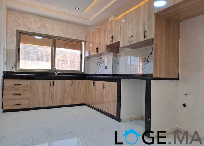 appartement de 103 m2 habitable avec escalier privative 2 façades dans R+2 a al bousstan el jadida.