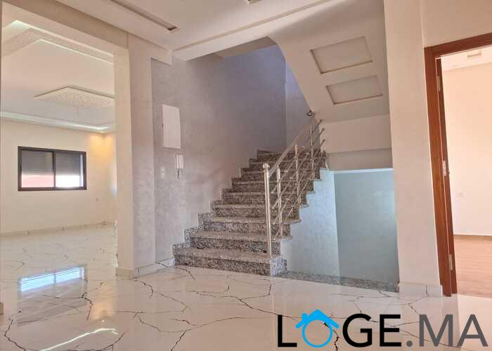 Niveau de villa d3 128 m2 a al bosstane El jadida.