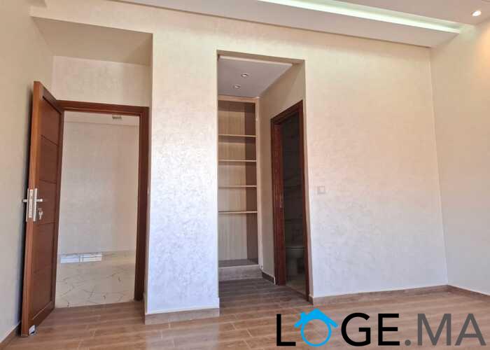 Niveau de villa d3 128 m2 a al bosstane El jadida.