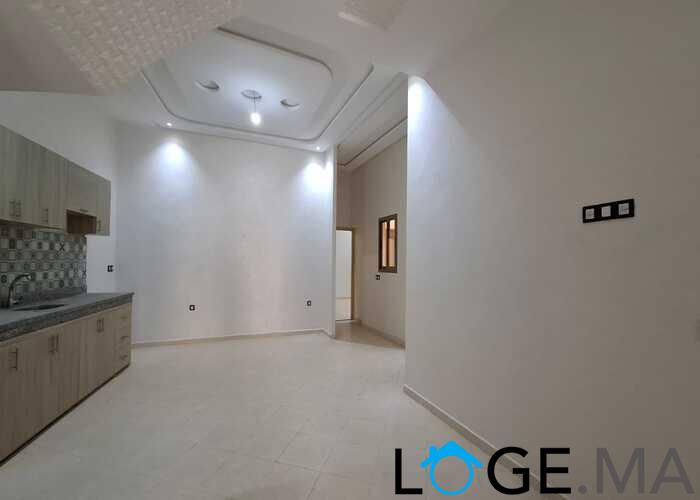 Appartement RDC de 151 m2 dans R+2 a Nrjiss el jadida.