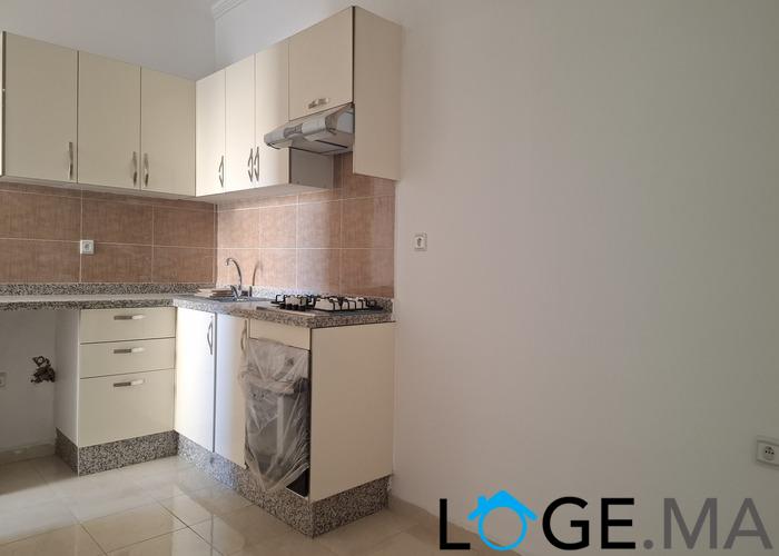 Des appartements a vendre dans une R+4 a hay salam el jadida