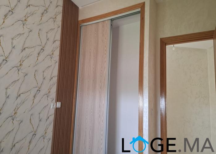 Appartement a vendre dans un immeuble avec garage et ascenseur, de 76 m2 dans une R+4 à el jadida. 