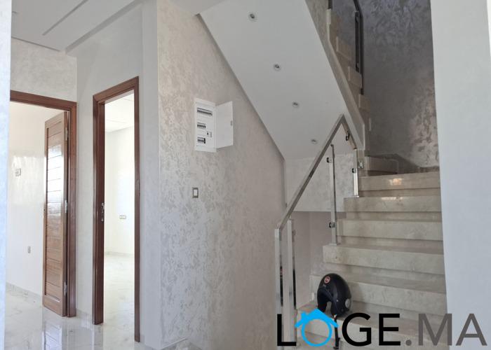 Niveau de villa de 3 façades à vendre près Marjane el jadida