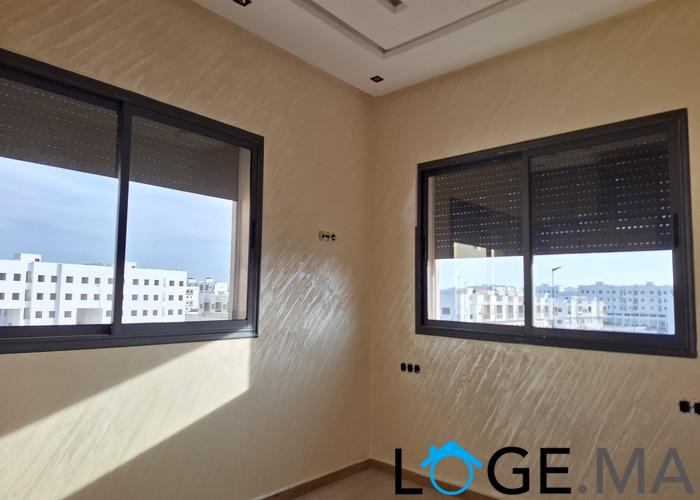 الجديد في شقق بواجهتين ،عمارةr+3 بالمصعد بمدينة الجديدة    