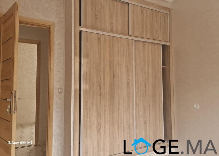 Appartement au 2 ème étage de 89 m2 dans R+2 près central laitière à el jadida 