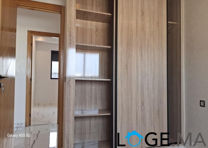 Des appartements au 5 eme étage avec ascenseur de 83 et 84 m2 près Akdital hay Al matar el jadida
