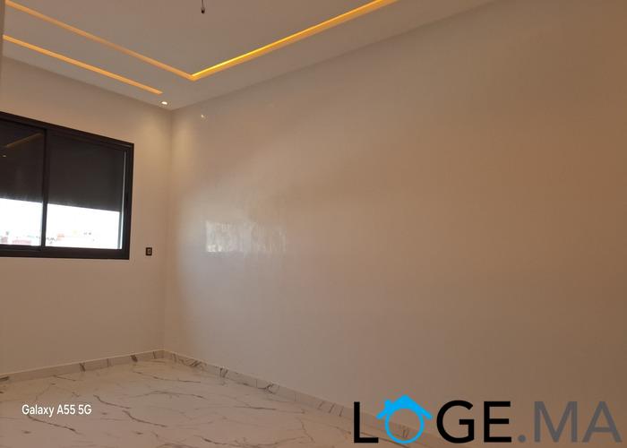 Des appartements au 5 eme étage avec ascenseur de 83 et 84 m2 près Akdital hay Al matar el jadida