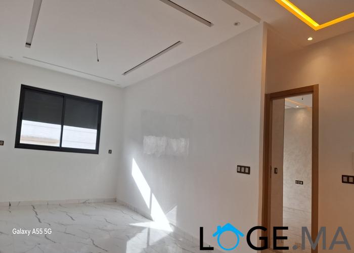 Des appartements au 5 eme étage avec ascenseur de 83 et 84 m2 près Akdital hay Al matar el jadida