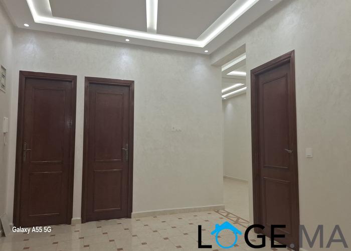 Appartement a vendre de 102 m2 dans R+2 au 1er étage à Hiba hay essalam el jadida.