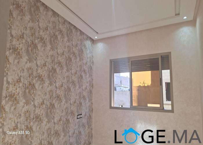 Appartement de 96 m2 au 1er étage dans R+2 à hay essalam el jadida .