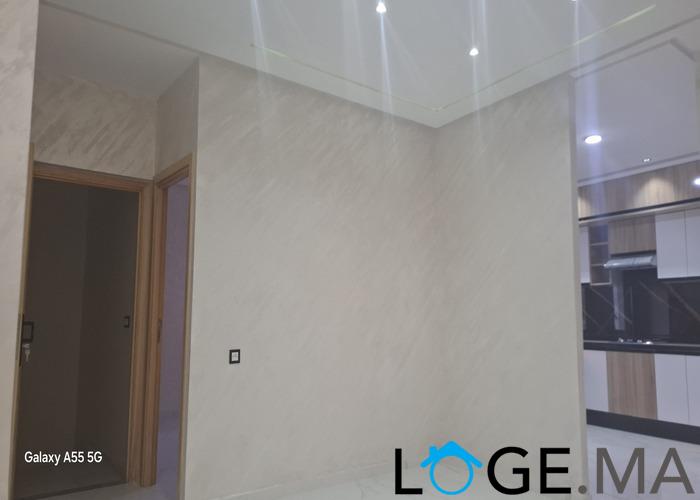 Appartement de 96 m2 au 1er étage dans R+2 à hay essalam el jadida .