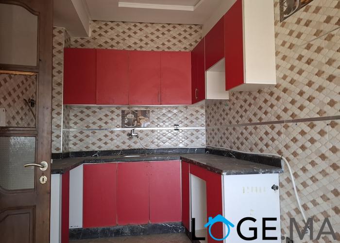 Appartement a vendre dans R+4 au 4eme étage près service d'Émile el jadida 