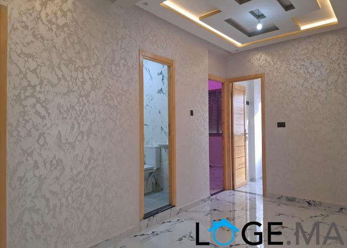 Appartement a vendre de 100 m2 escalier privatif étage courant près Marjane el jadida.