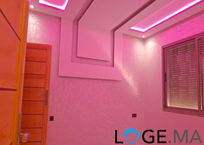 Appartement a vendre de 100 m2 escalier privatif étage courant près Marjane el jadida.