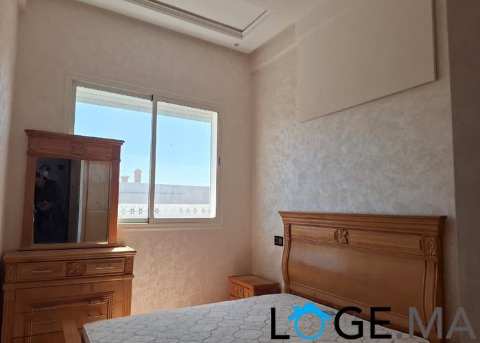 Appartement a vendre de deux façades dans R+4 au 4eme étage el jadida.