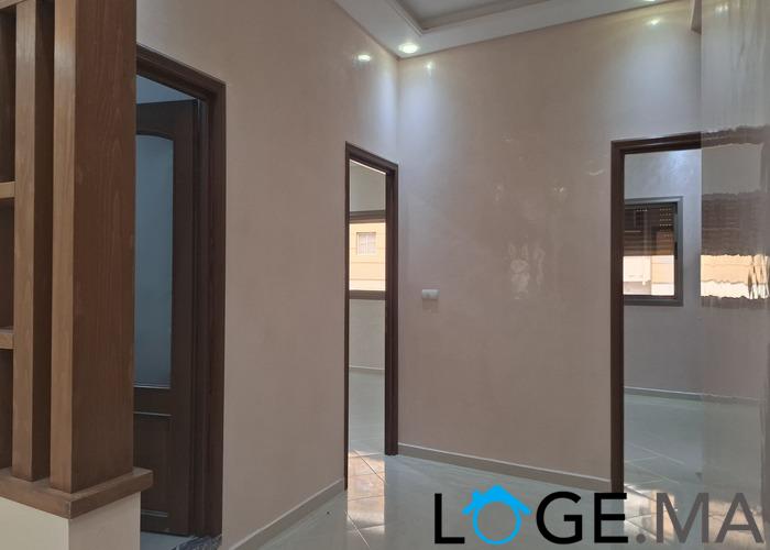 Appartement a vendre de 157 m2 dans R+2 escalier privatif près marjan el jadida.