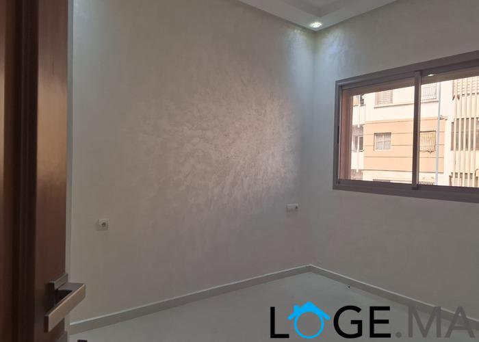Appartement a vendre de 157 m2 dans R+2 escalier privatif près marjan el jadida.