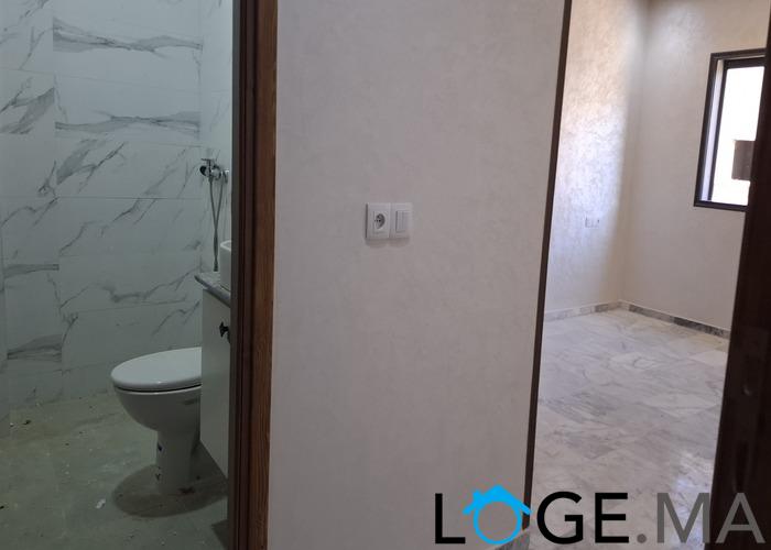 Appartement a vendre escalier privatif, de 116 m2 a el jadida. 
