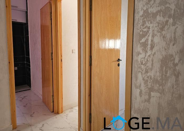 Appartement a vendre dans R+2 escalier privatif a el jadida.