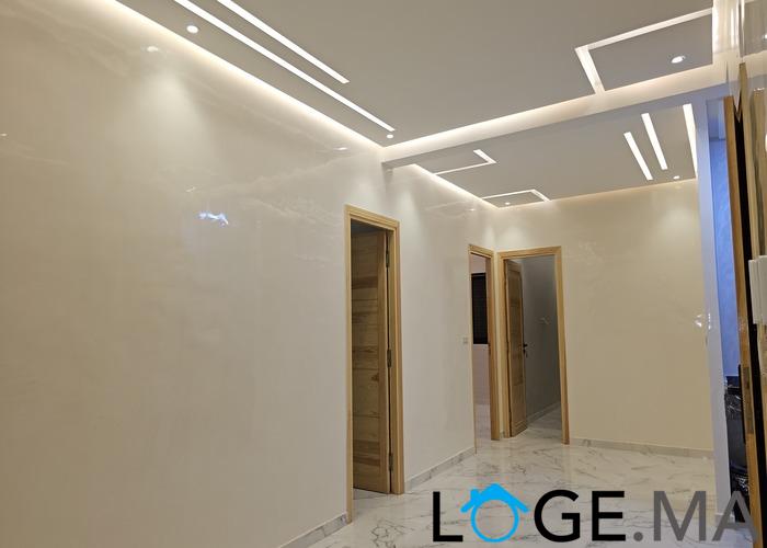 Appartement a vendre dans R+3 ,de 110 m2 avec ascenseur, a el jadida. 