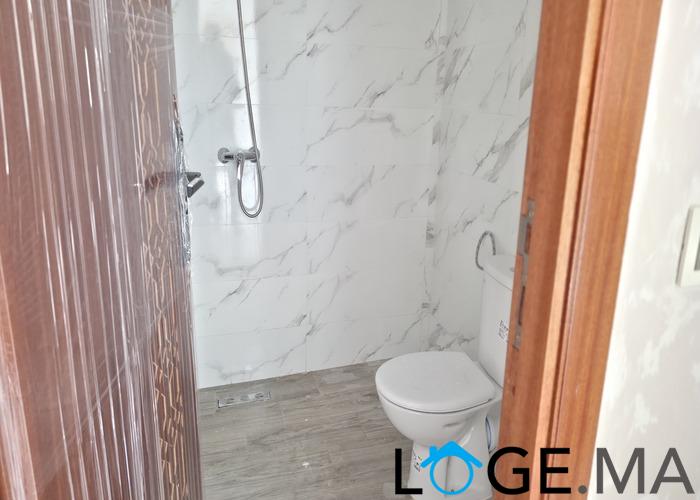 شقة سفلية للبيع قرب مرجان الجديدة  . 