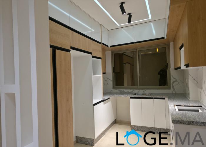 Appartements de deux façades dans R+3 au 3éme étage avec ascenseur jusqu'à terrasse,avant café Chaimaa el jadida