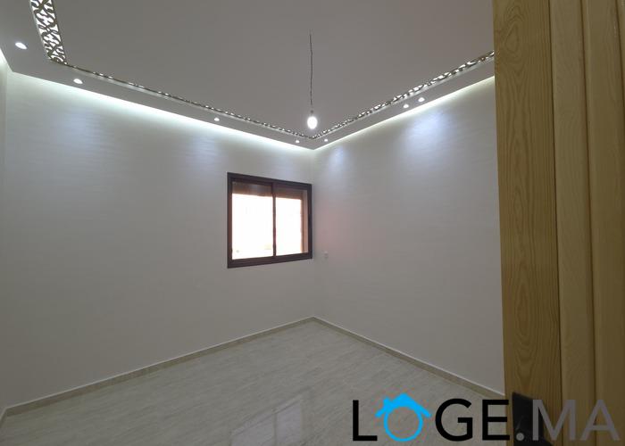 Appartement a vendre  dans R+2 ,de 76 m2 deux appartements par étage a el jadida.