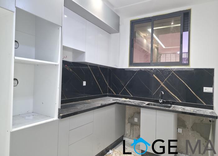 Duplex a vendre dans R+4 avec ascenseur a el jadida 