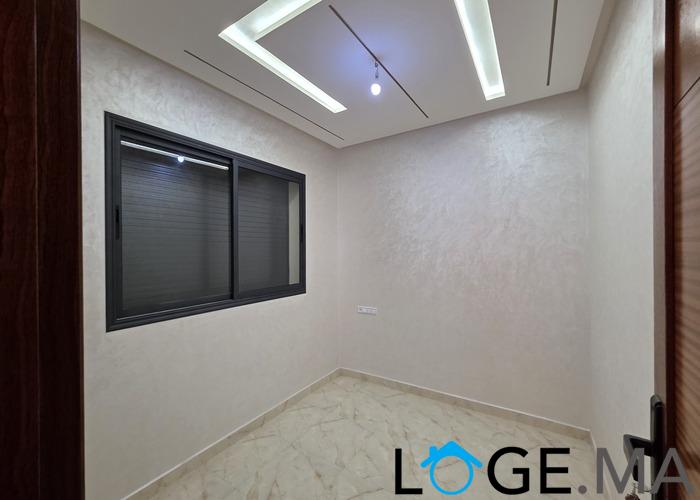 شقق للبيع بمنزل ذو طابقين و دروج مستقلين بمدينة الجديدة ملك الشيخ. 