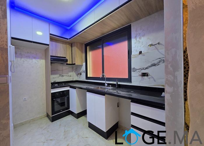 شقق للبيع بمنزل ذو طابقين و دروج مستقلين بمدينة الجديدة ملك الشيخ. 