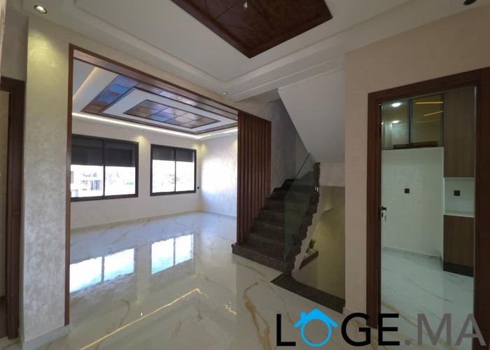 Niveau de villa a vendre près al bousstane el jadida . 