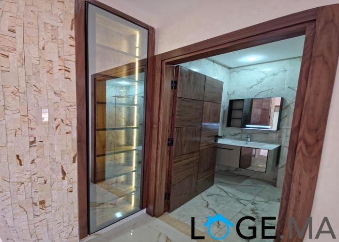 Niveau de villa a vendre près al bousstane el jadida . 