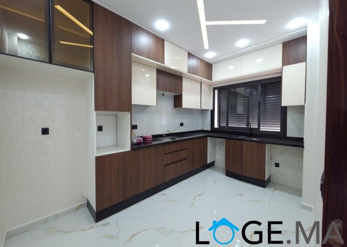 Niveau de villa a vendre près al bousstane el jadida . 