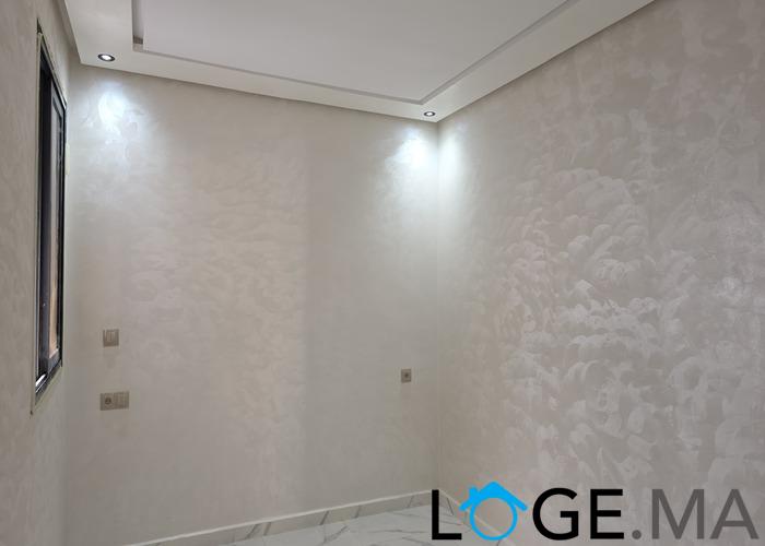 Appartement a vendre  dans R+4 au 3éme étage de 67 m2 a el jadida.