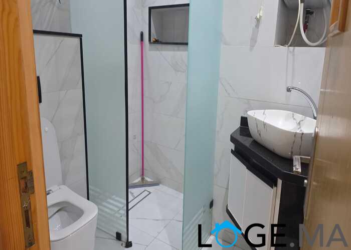 Appartement a louer de 90 m2 près hay almatar el jadida.