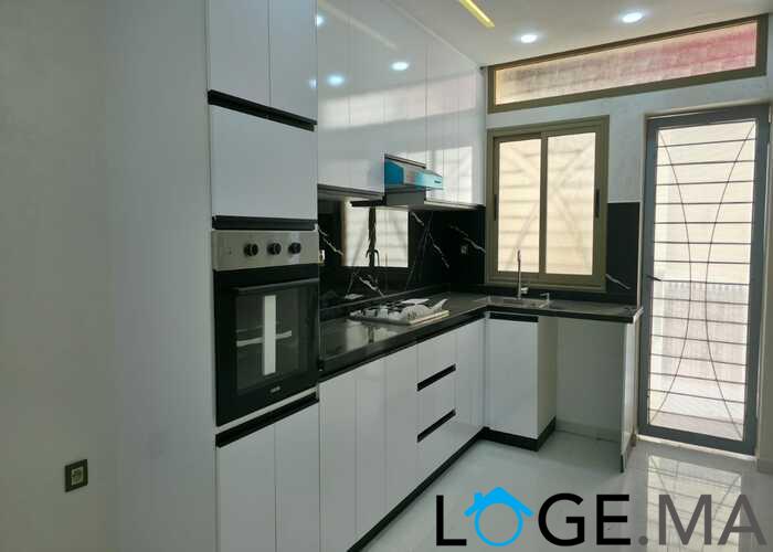 Duplex a vendre de 127 m2 séparé dans un immeuble a el jadida 