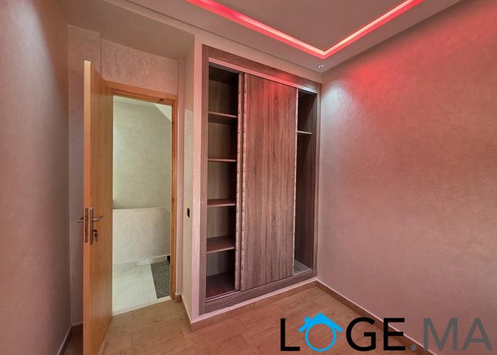 Duplex villa a vendre de 325 m2 ,1er étage avec la cave et jardin a el jadida.