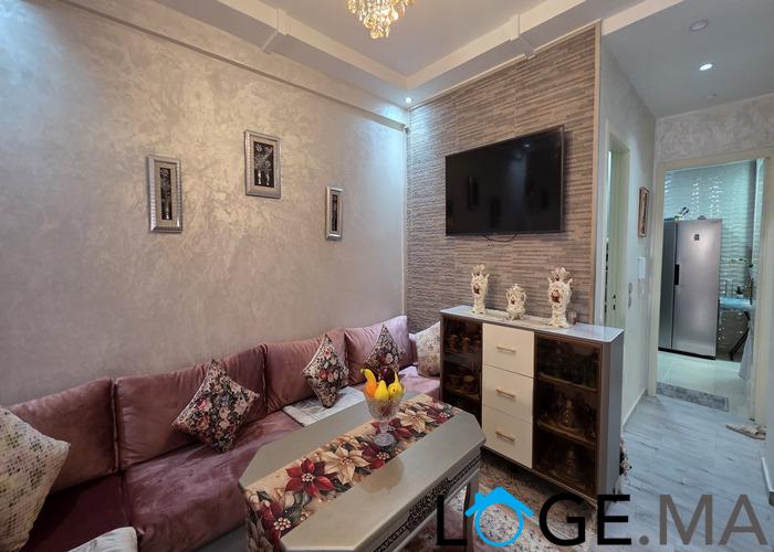 Appartement a vendre 72 m² dans R+4 au 2ème étage , immeuble avec ascenseur et cave pour voiture ,près akdital el jadida .