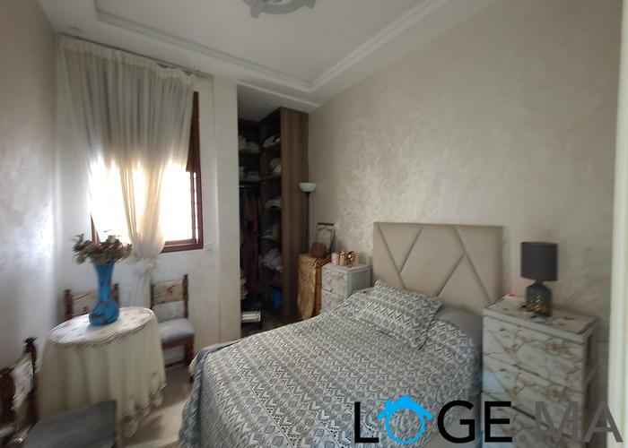 Appartement a vendre 72 m² dans R+4 au 2ème étage , immeuble avec ascenseur et cave pour voiture ,près akdital el jadida .