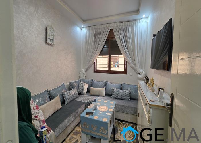 Appartement a vendre 72 m² dans R+4 au 2ème étage , immeuble avec ascenseur et cave pour voiture ,près akdital el jadida .