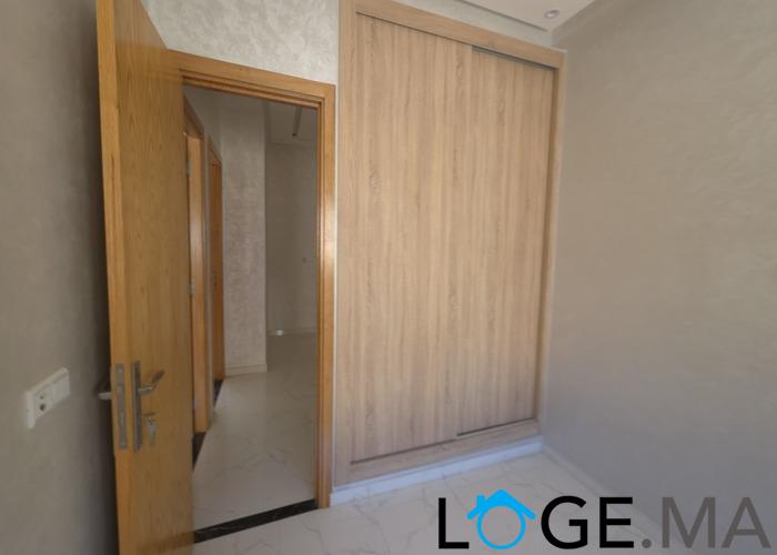 Appartement a malk chekh escalier privatif 